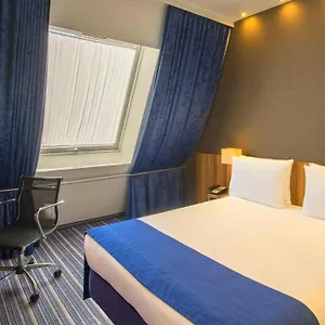 holiday-inn-express-frankfurt-city-hauptbahnhof.frankfurtammainhotels.com/